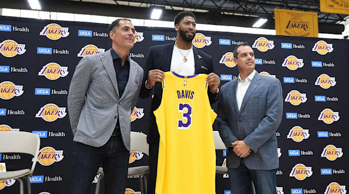 anthony_davis_lakers_free_agency_.jpg